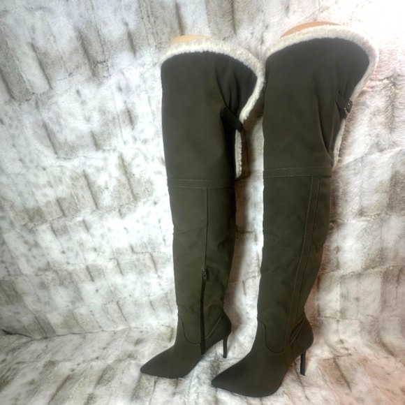 Mata Love Circle Over The Knee High Heel Boots - Picture 2 of 7